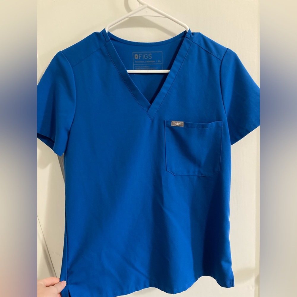 Figs Catarina style scrub top